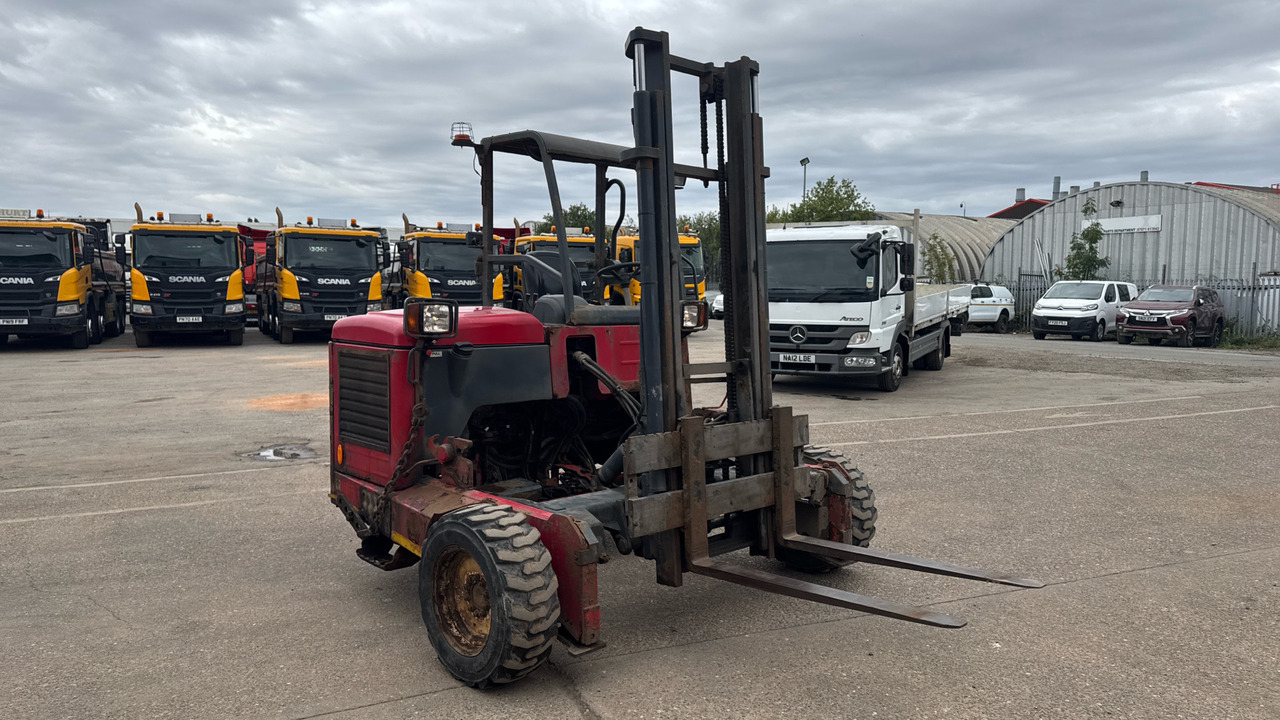 MOFFETT M5 20.3 - Truck mounted forklift: picture 2 MOFFETT M5 20.3 - Truck mounted forklift: picture 2
