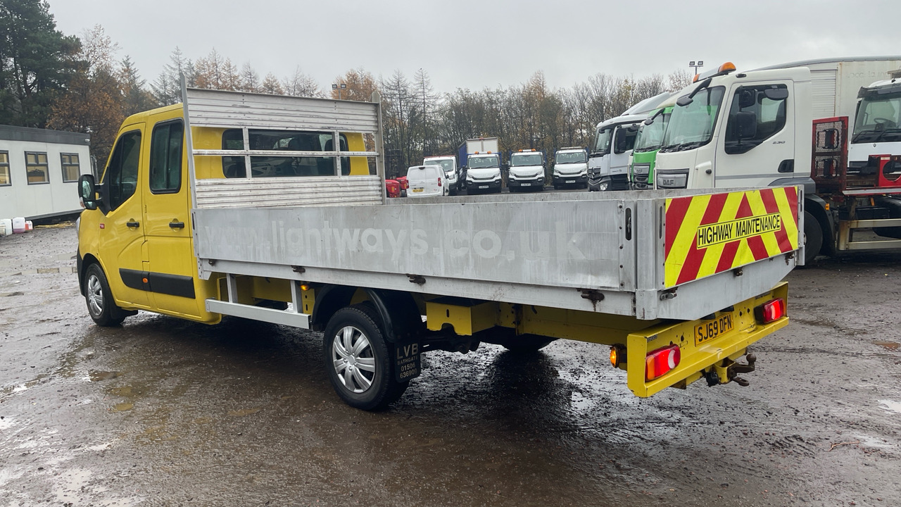 RENAULT MASTER 35 2.3 DCi 135PS - Flatbed van: picture 3 RENAULT MASTER 35 2.3 DCi 135PS - Flatbed van: picture 3