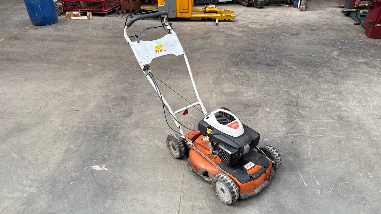 STIHL RM4 RTP - Construction equipment: picture 1 STIHL RM4 RTP - Construction equipment: picture 1