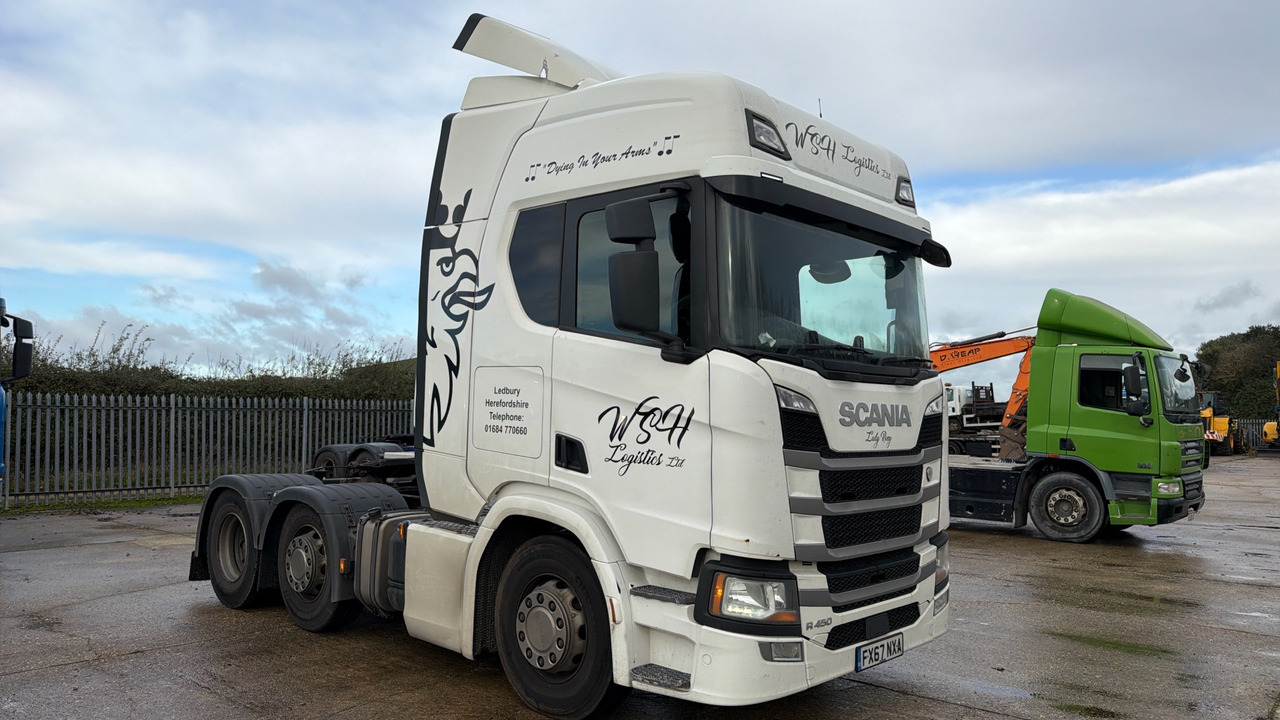 SCANIA R 450 - Tractor unit: picture 1 SCANIA R 450 - Tractor unit: picture 1
