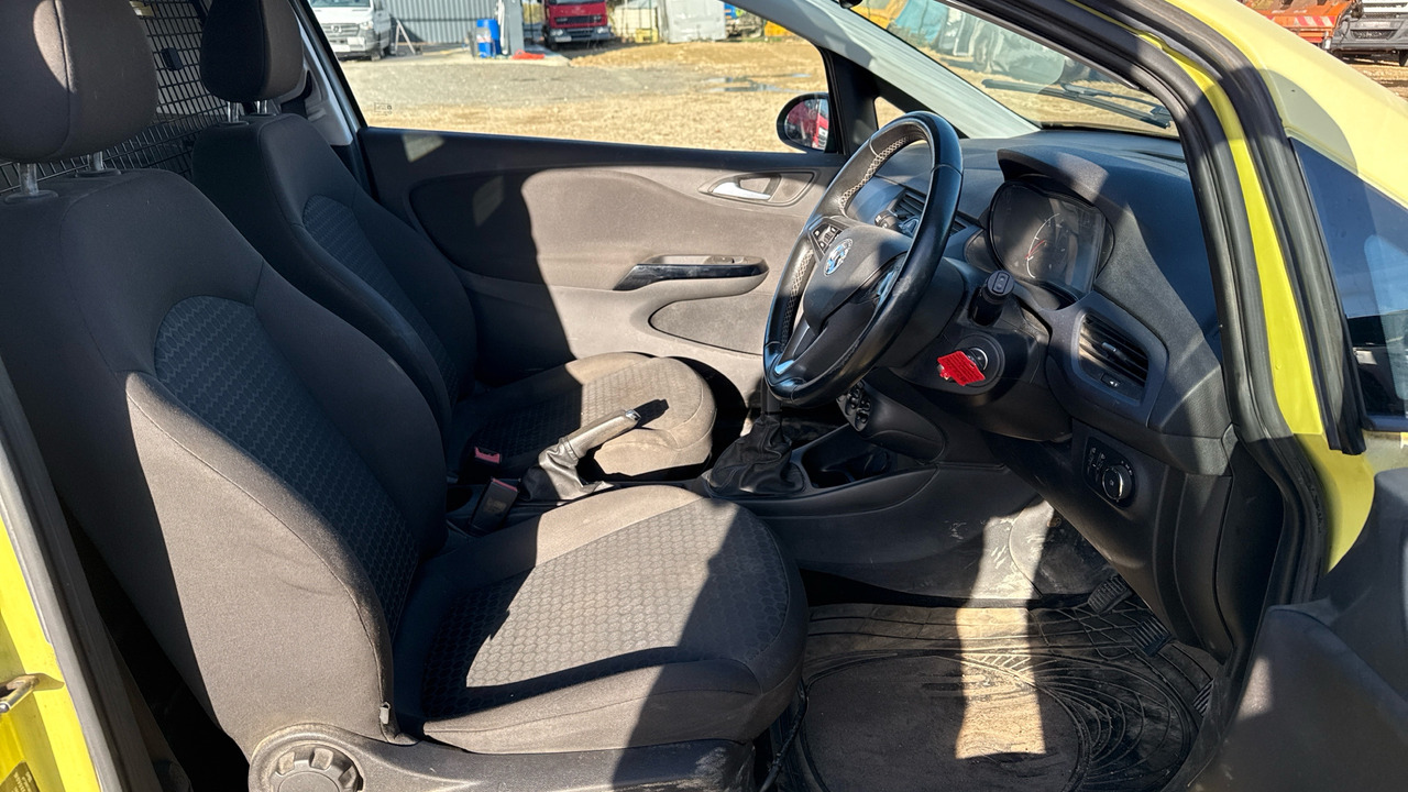 VAUXHALL CORSA 1.3 CDTI 16V - Car: picture 5 VAUXHALL CORSA 1.3 CDTI 16V - Car: picture 5