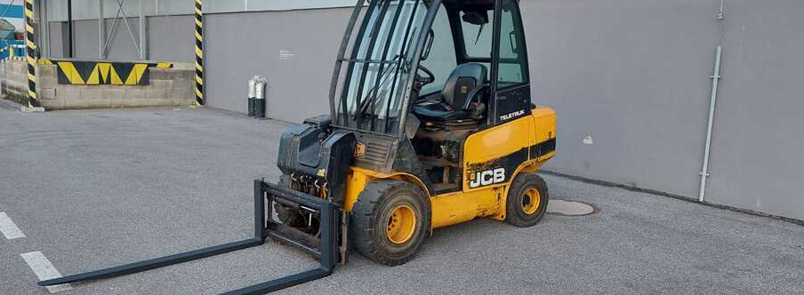JCB TLT25 - Telescopic handler: picture 1 JCB TLT25 - Telescopic handler: picture 1