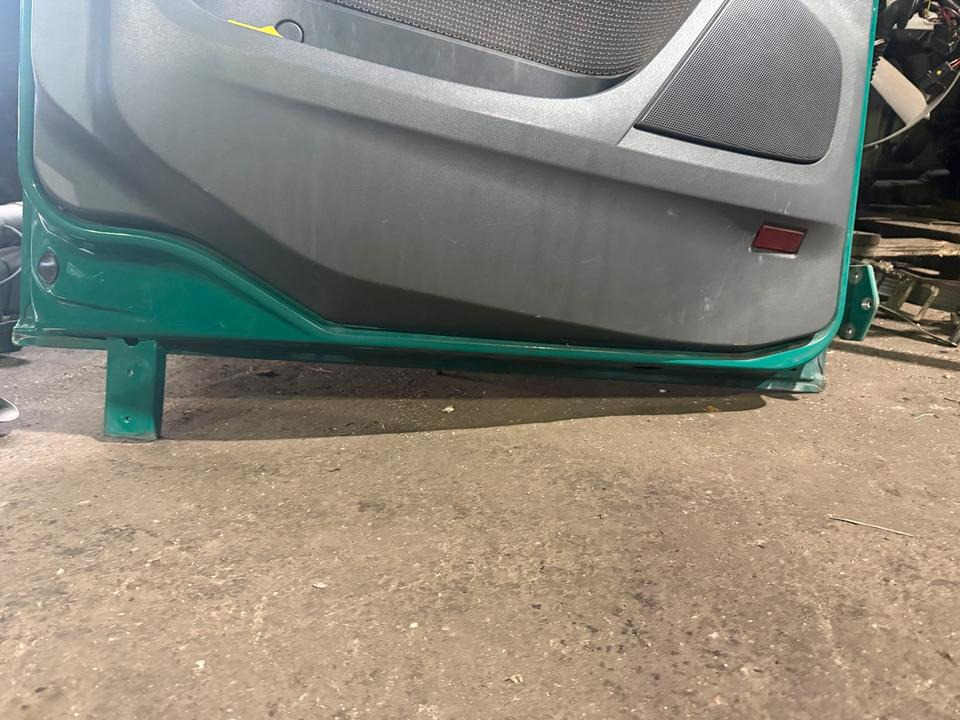 DAF XF 460 EU6 Fahrertür Grün Links Spiegel Innenverkleidung - Door and parts for Truck: picture 3 DAF XF 460 EU6 Fahrertür Grün Links Spiegel Innenverkleidung - Door and parts for Truck: picture 3