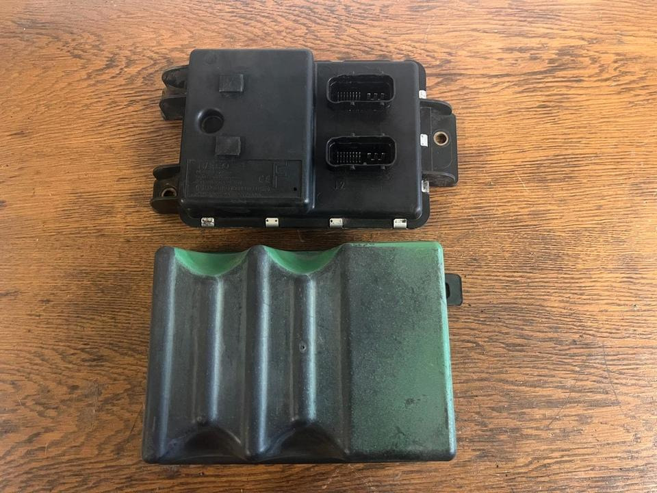 IVECO Multiplex System Rear Frame Computer Steuergerät 41221002 - ECU: picture 4 IVECO Multiplex System Rear Frame Computer Steuergerät 41221002 - ECU: picture 4