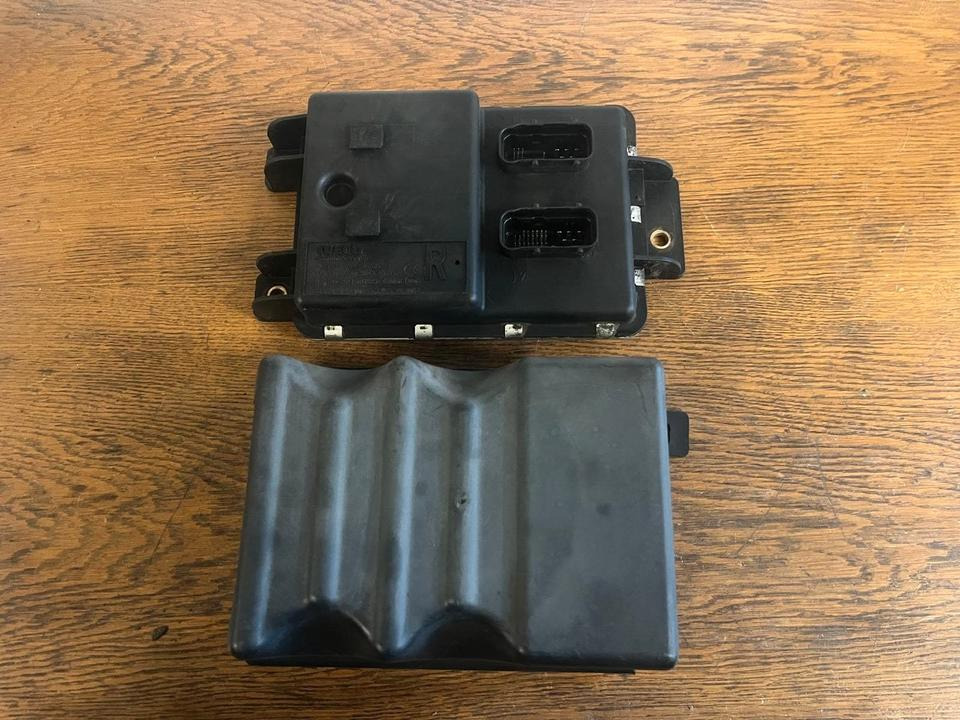 IVECO Multiplex System Rear Frame Computer Steuergerät 504280976 - ECU: picture 4 IVECO Multiplex System Rear Frame Computer Steuergerät 504280976 - ECU: picture 4