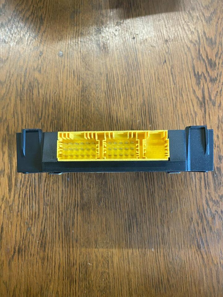 MAN WABCO Steuergerät ECAS 4*2 81.25811-7024 - ECU for Truck: picture 3 MAN WABCO Steuergerät ECAS 4*2 81.25811-7024 - ECU for Truck: picture 3