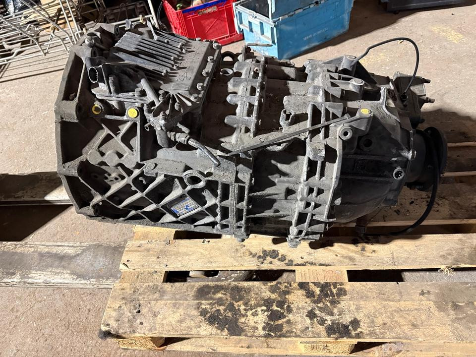 MAN ZF ASTRONIC 12 AS 2130 TD Getriebe + Nebenantrieb - Gearbox for Truck: picture 5 MAN ZF ASTRONIC 12 AS 2130 TD Getriebe + Nebenantrieb - Gearbox for Truck: picture 5