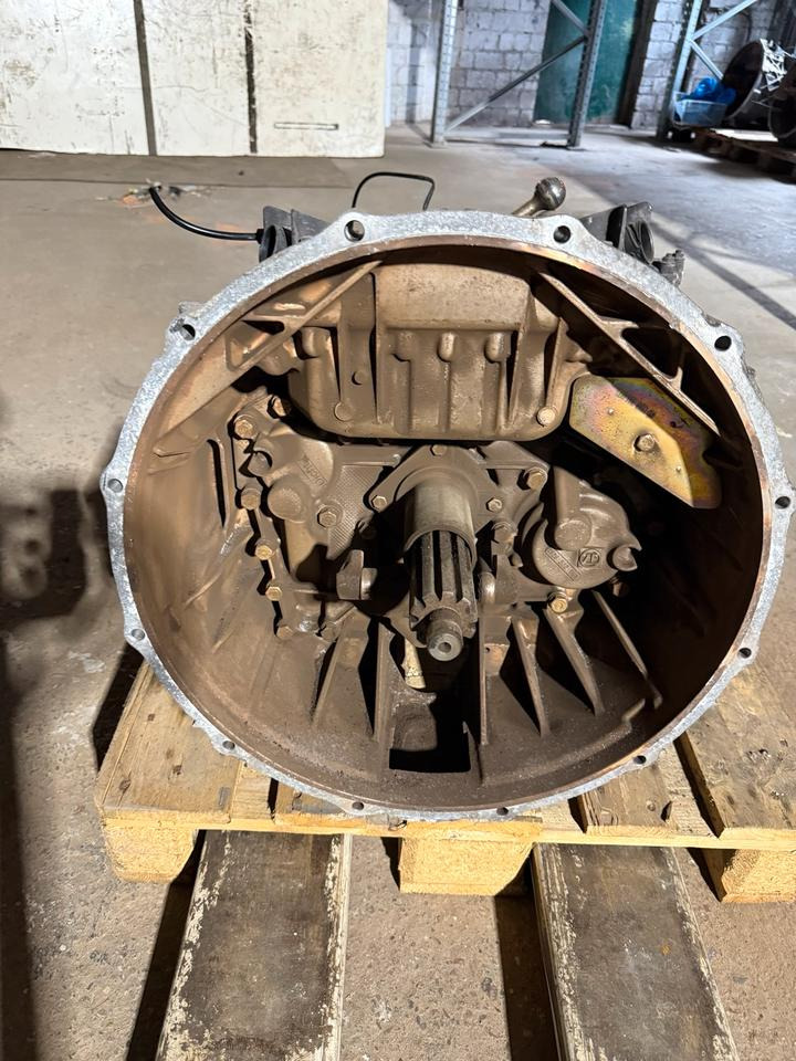 MAN ZF ASTRONIC 12 AS 2130 TD Getriebe + Nebenantrieb - Gearbox for Truck: picture 1 MAN ZF ASTRONIC 12 AS 2130 TD Getriebe + Nebenantrieb - Gearbox for Truck: picture 1