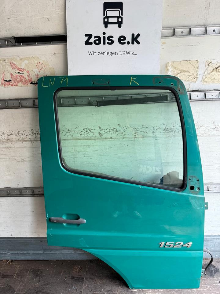 Mercedes Atego Beifahrertür Grün Innenverkleidung LN 71 - Door and parts for Truck: picture 1 Mercedes Atego Beifahrertür Grün Innenverkleidung LN 71 - Door and parts for Truck: picture 1