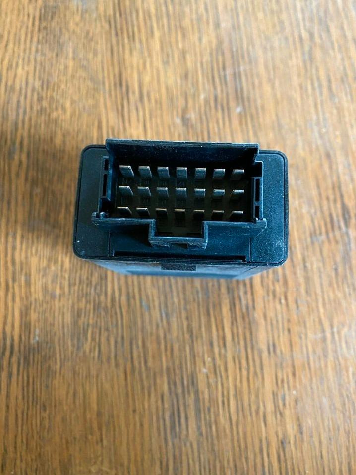 Mercedes Atego Blinkermodul Relais Steuergerät A 020 545 13 32 - ECU for Truck: picture 3 Mercedes Atego Blinkermodul Relais Steuergerät A 020 545 13 32 - ECU for Truck: picture 3