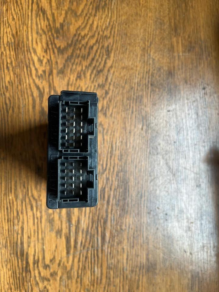 Mercedes Atego WABCO ECAS 4x2 TL 24V 0004463217 - ECU for Truck: picture 3 Mercedes Atego WABCO ECAS 4x2 TL 24V 0004463217 - ECU for Truck: picture 3