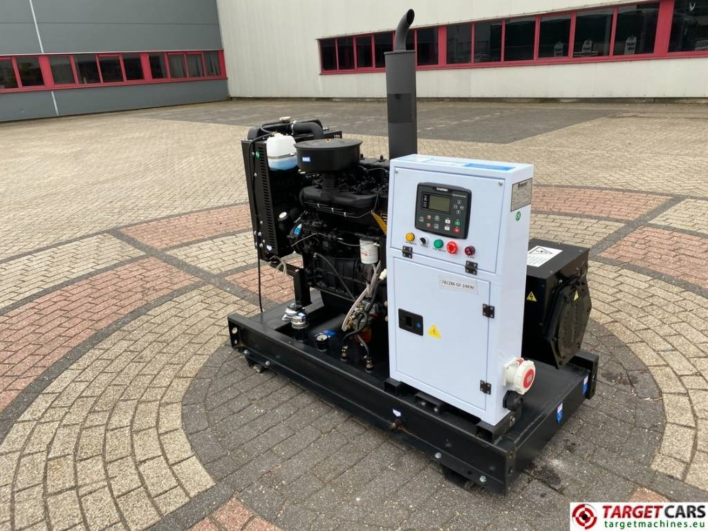 Generator set Bauer GF-24KW Diesel 30KVA Generator 400/230V: picture 5