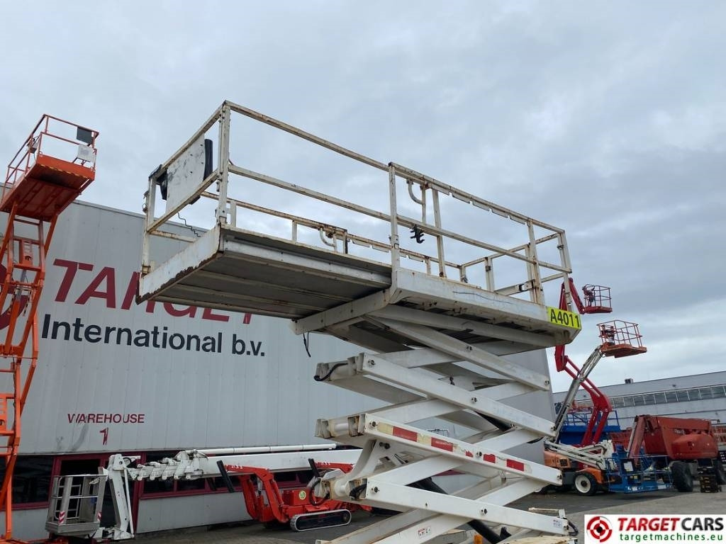 Scissor lift Genie GS-4069RT Diesel 4x4 Scissor Work Lift 1412cm NOCE: picture 30