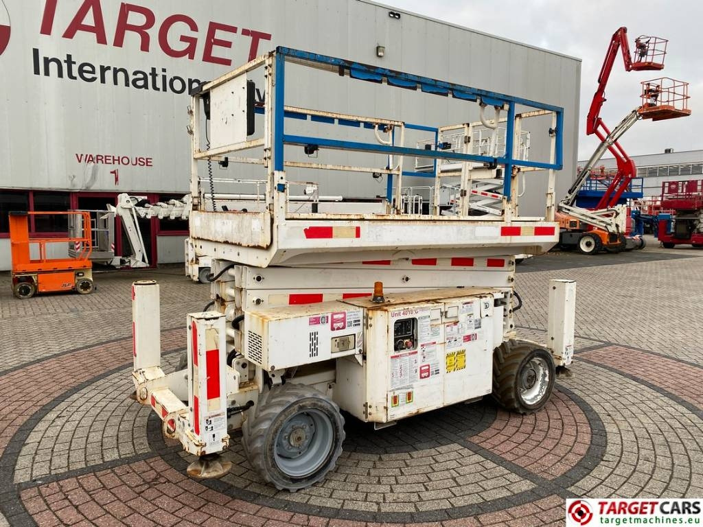 Genie GS-4069RT Diesel 4x4 Scissor Work Lift 1412cm - Scissor lift: picture 1 Genie GS-4069RT Diesel 4x4 Scissor Work Lift 1412cm - Scissor lift: picture 1