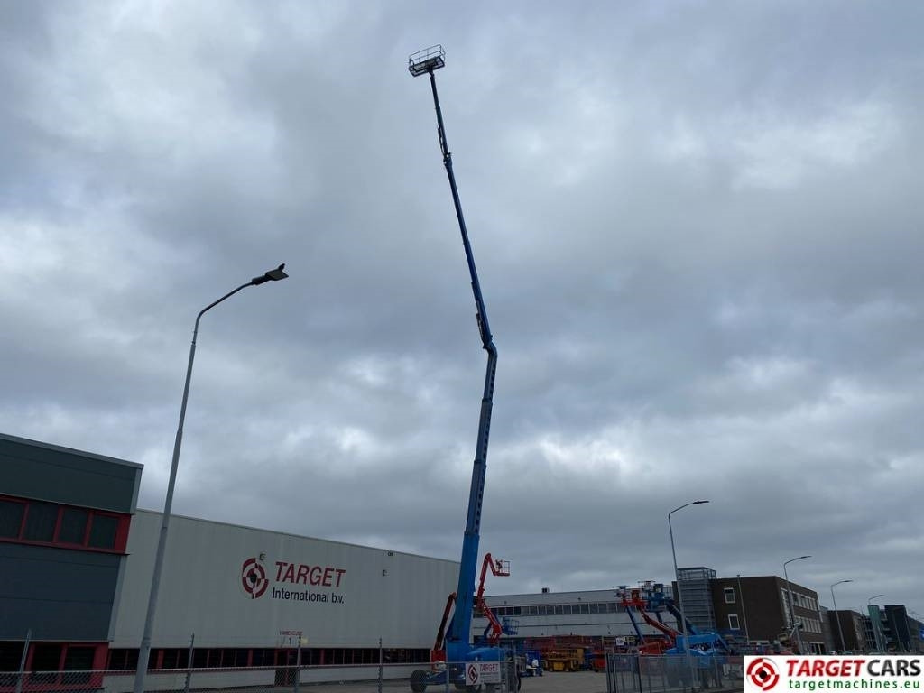 Genie Z-135/70 Articulated 4x4x4 Diesel Boom Lift 4315cm - Articulated boom: picture 5 Genie Z-135/70 Articulated 4x4x4 Diesel Boom Lift 4315cm - Articulated boom: picture 5