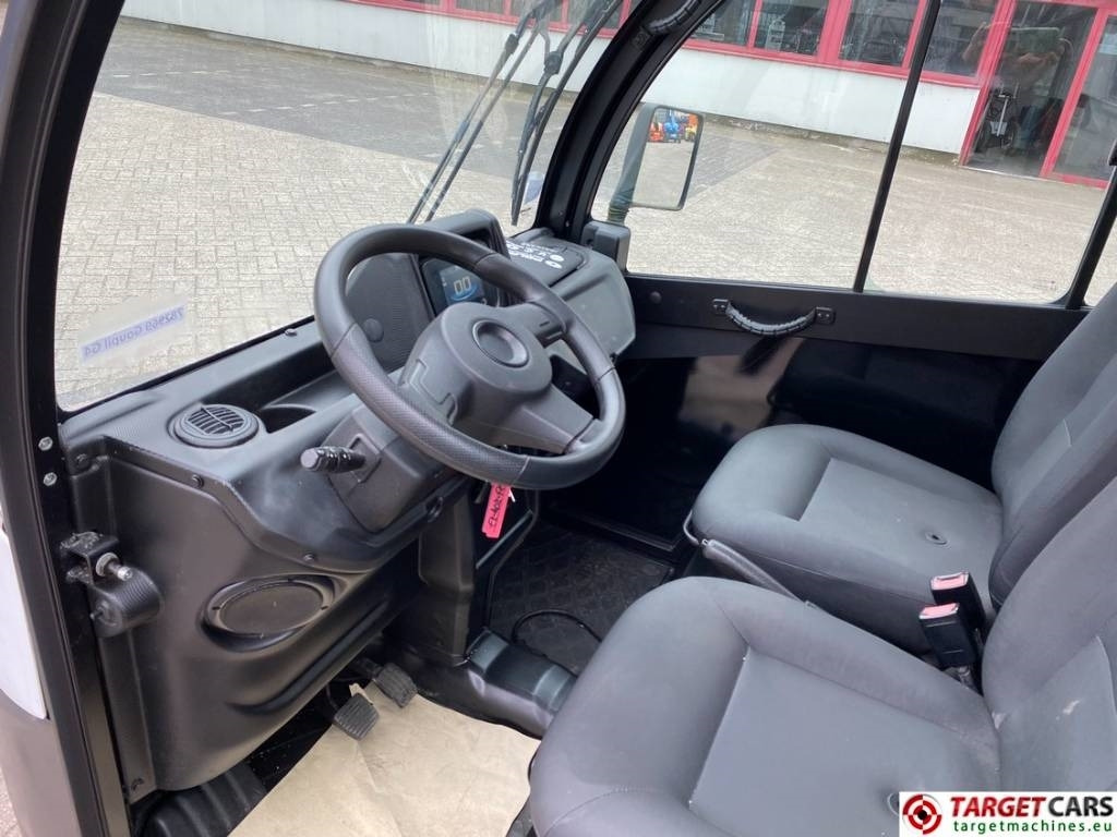 Goupil G4 Electric UTV Utility Closed Box Van - Box van, Electric van: picture 5 Goupil G4 Electric UTV Utility Closed Box Van - Box van, Electric van: picture 5