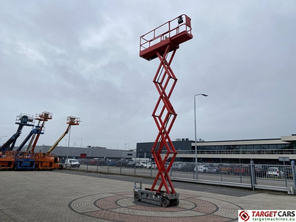 Scissor lift Haulotte Compact 10N Electric Scissor Work Lift 1000cm: picture 7 Scissor lift Haulotte Compact 10N Electric Scissor Work Lift 1000cm: picture 7