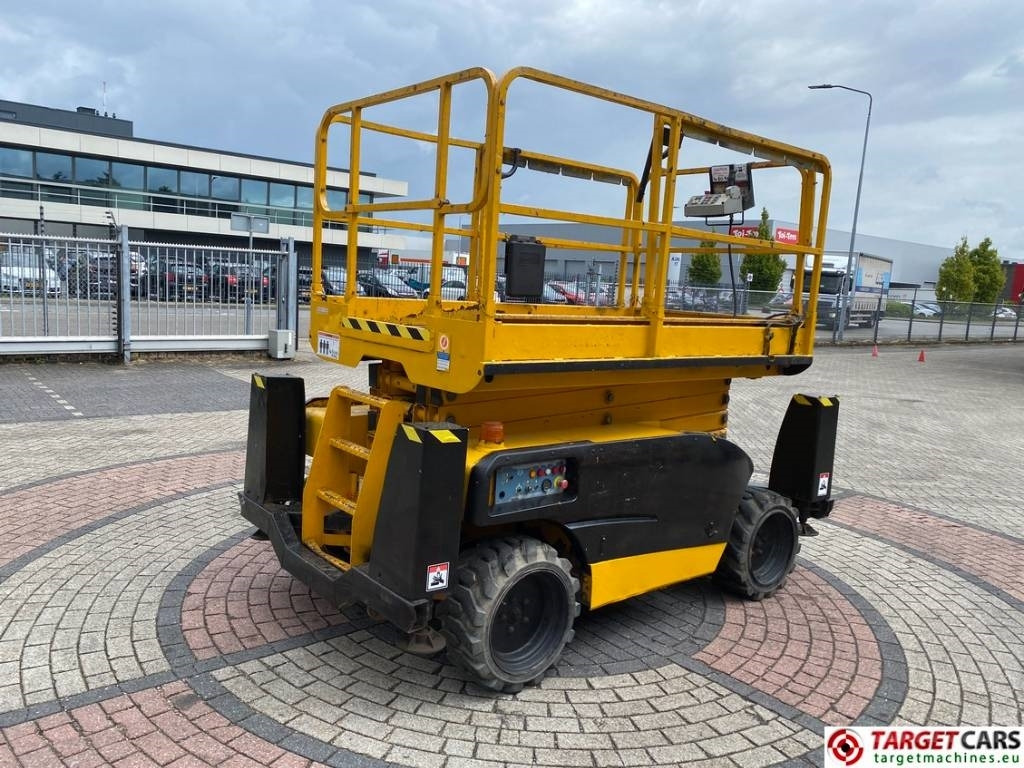 Haulotte Compact 12DX Diesel 4x4 Scissor Work Lift 1206cm - Scissor lift: picture 3 Haulotte Compact 12DX Diesel 4x4 Scissor Work Lift 1206cm - Scissor lift: picture 3
