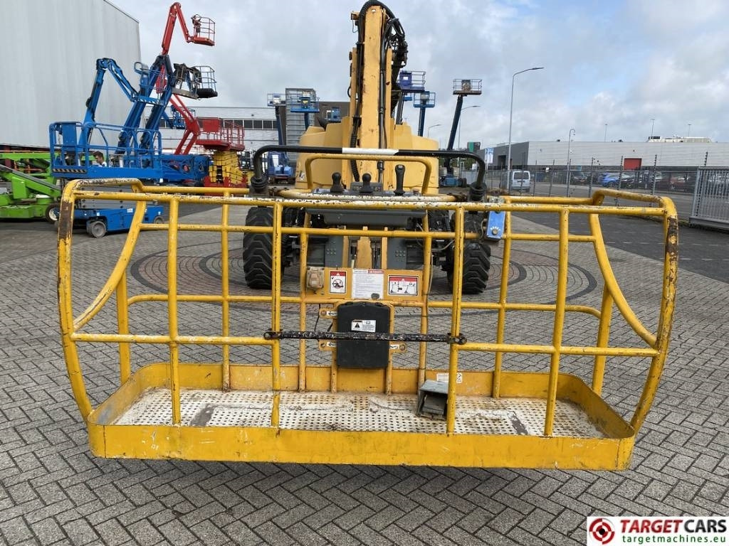 Articulated boom Haulotte HA41PX Articulated 4x4x4 Diesel Boom Work Lift 41M: picture 8