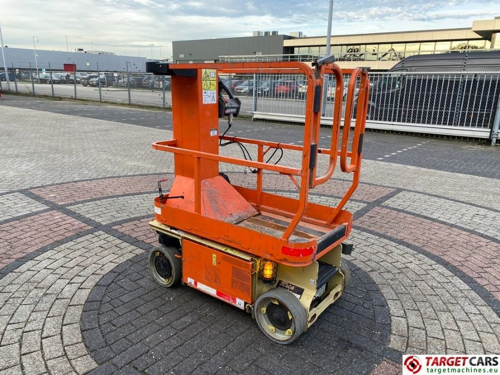 JLG 1230ES Electric Vertical Mast Work Lift 566cm - Vertical mast lift: picture 2 JLG 1230ES Electric Vertical Mast Work Lift 566cm - Vertical mast lift: picture 2