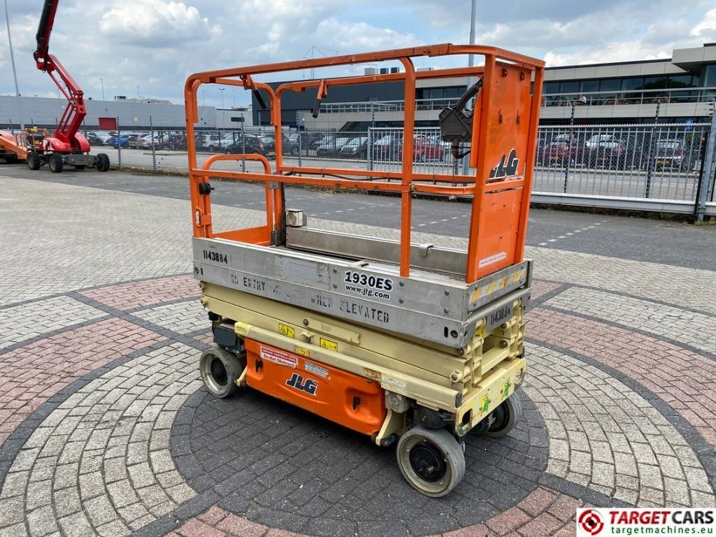 JLG 1930ES Electric Scissor Work Lift 772cm - Scissor lift: picture 2 JLG 1930ES Electric Scissor Work Lift 772cm - Scissor lift: picture 2