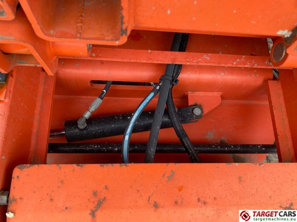 Scissor lift JLG 260MRT Diesel 4x4 Scissor Workj Lift 992cm: picture 15