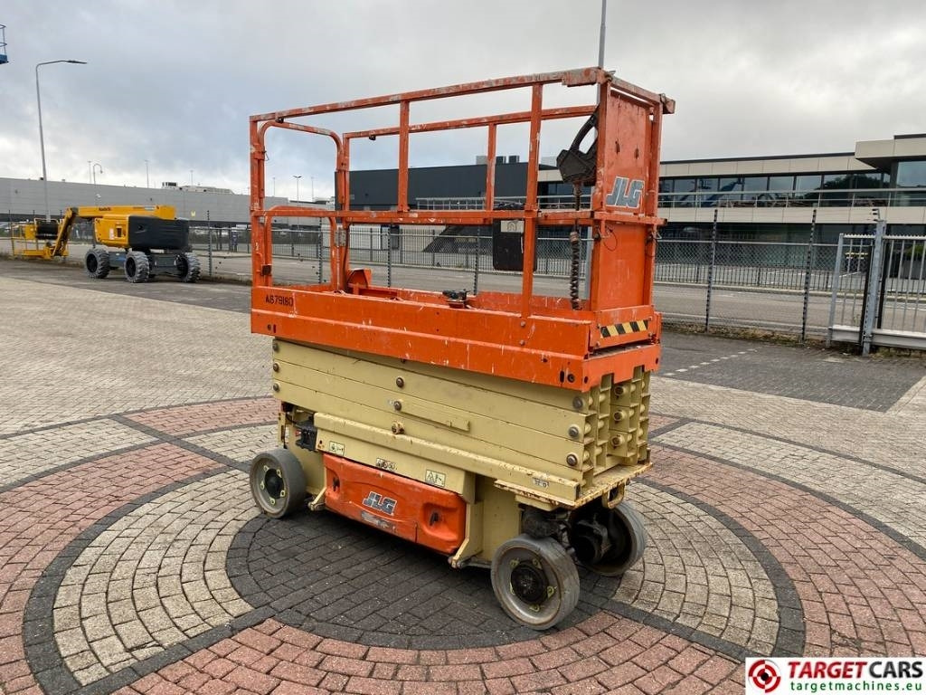JLG 2632ES Electric Scissor Work Lift 977cm - Scissor lift: picture 2 JLG 2632ES Electric Scissor Work Lift 977cm - Scissor lift: picture 2
