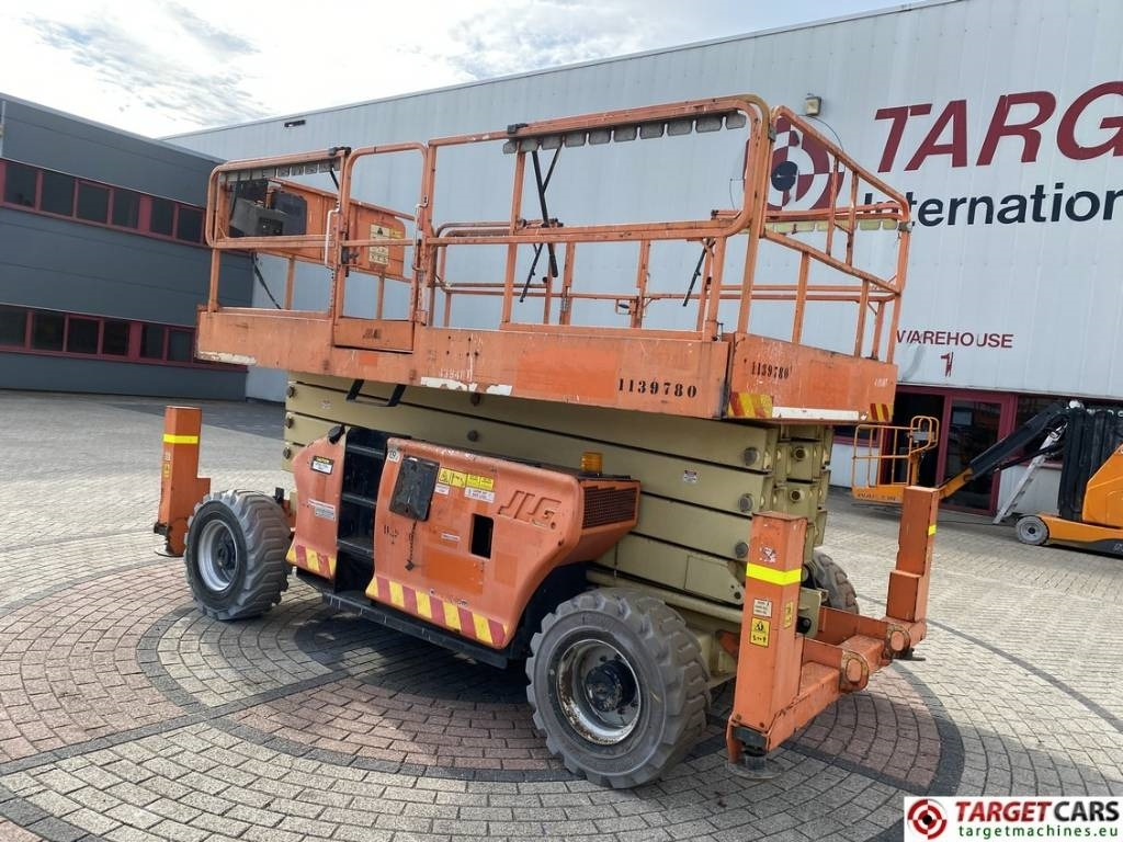 JLG 4394RT Diesel 4x4 Scissor Work Lift 1511cm - Scissor lift: picture 4 JLG 4394RT Diesel 4x4 Scissor Work Lift 1511cm - Scissor lift: picture 4