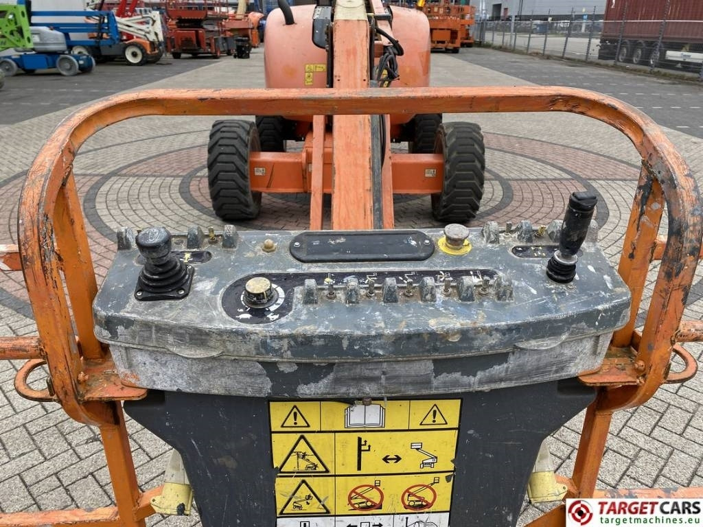 Articulated boom JLG 600AJ Articulated 4x4 Diesel Boom Work Lift 2047cm: picture 9