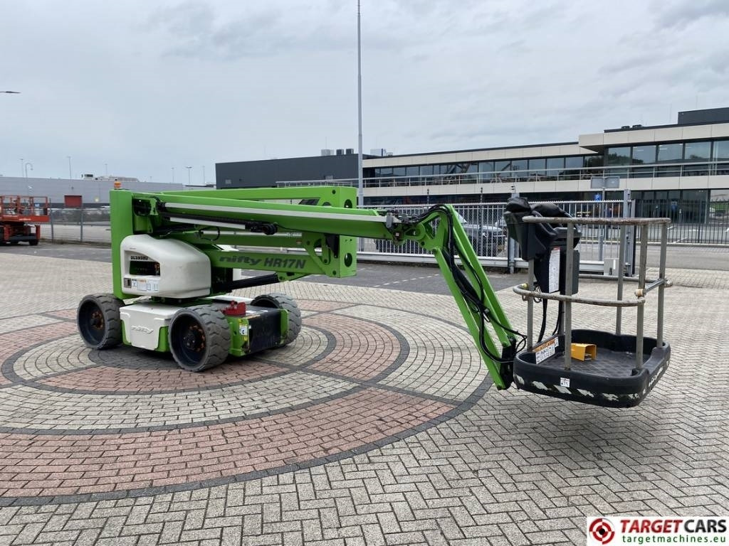 Niftylift HR17NE MK3 Electric Boom Work Lift 1700cm  - Articulated boom: picture 2 Niftylift HR17NE MK3 Electric Boom Work Lift 1700cm  - Articulated boom: picture 2