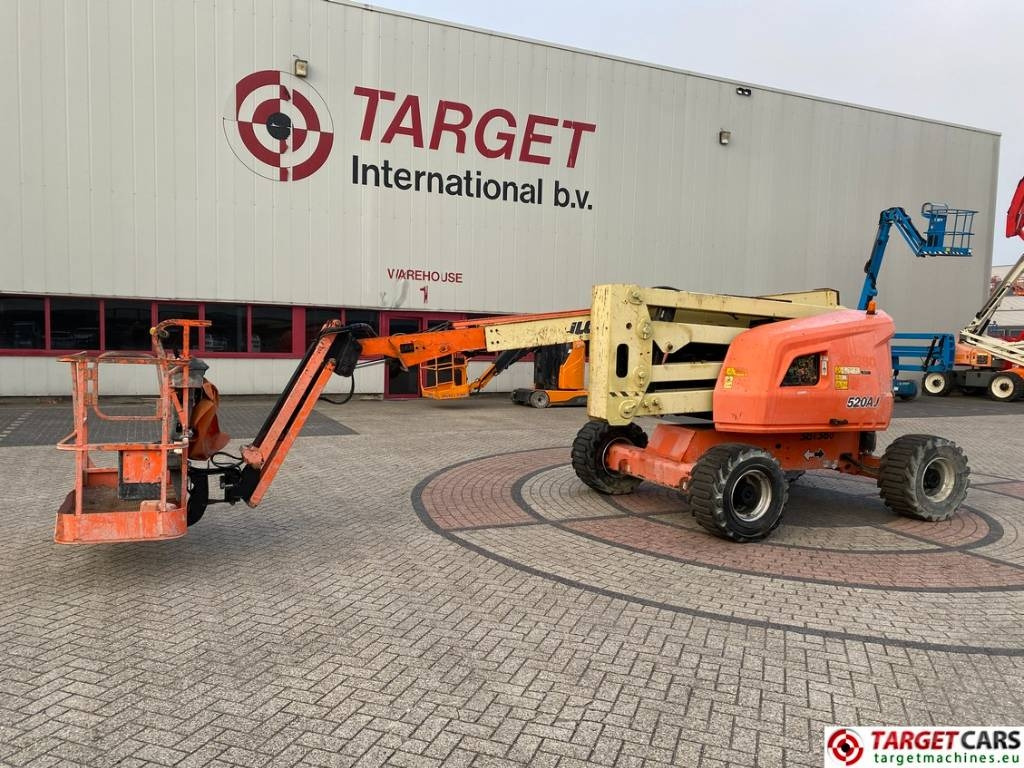JLG 520AJ Articulated 4x4 Diesel Boom Work Lift 1800cm - Other machinery: picture 1 JLG 520AJ Articulated 4x4 Diesel Boom Work Lift 1800cm - Other machinery: picture 1