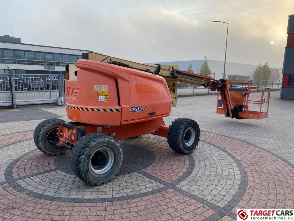 JLG 520AJ Articulated 4x4 Diesel Boom Work Lift 1800cm - Other machinery: picture 3 JLG 520AJ Articulated 4x4 Diesel Boom Work Lift 1800cm - Other machinery: picture 3