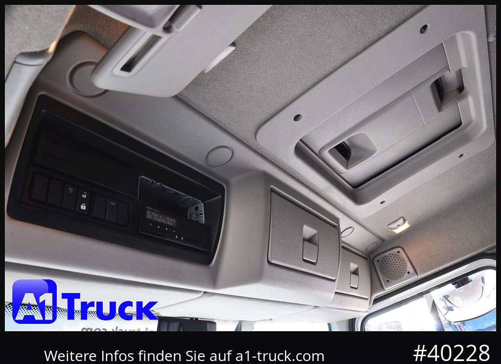 RENAULT D 280, 4x2, Ladebordwand, LBW, TÜV 06/2026 - Curtainsider truck: picture 5 RENAULT D 280, 4x2, Ladebordwand, LBW, TÜV 06/2026 - Curtainsider truck: picture 5