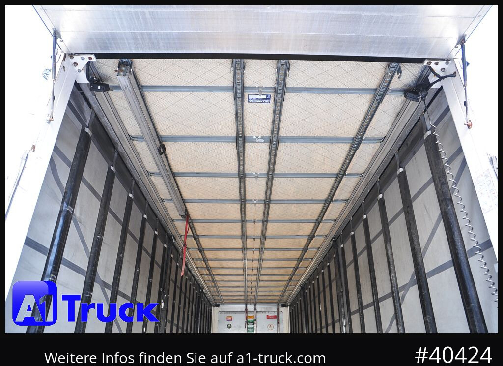 SCHMITZ Getränke, Lenkachse, LBW, Ladebordwand, kurzer Aufbau - Curtainsider semi-trailer: picture 5 SCHMITZ Getränke, Lenkachse, LBW, Ladebordwand, kurzer Aufbau - Curtainsider semi-trailer: picture 5