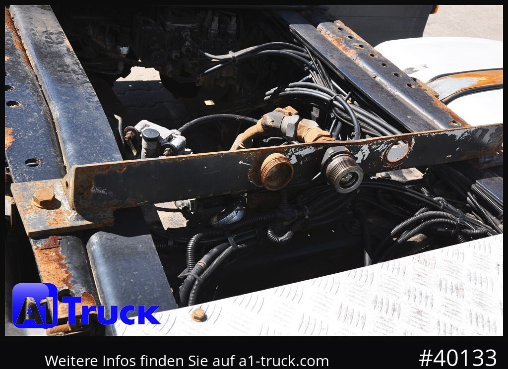MAN TGX 18.440, Hydraulik, Intarder, Standklima, - Tractor unit: picture 3 MAN TGX 18.440, Hydraulik, Intarder, Standklima, - Tractor unit: picture 3