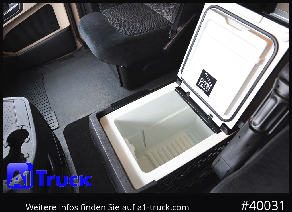 MERCEDES-BENZ 1843 StreamSpace GGVS ADR FL AT - Tractor unit: picture 3 MERCEDES-BENZ 1843 StreamSpace GGVS ADR FL AT - Tractor unit: picture 3