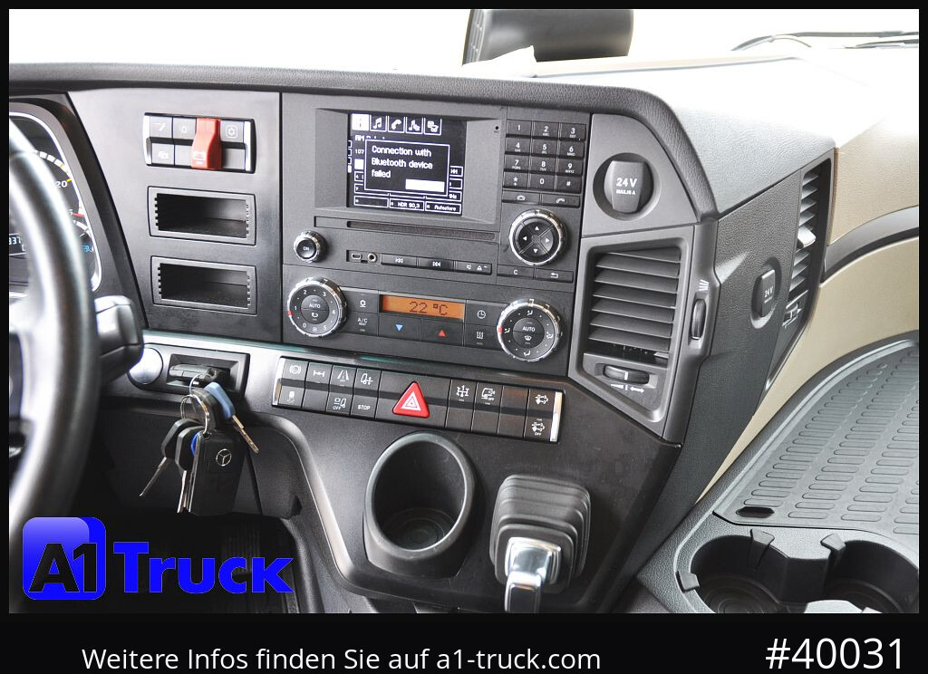 MERCEDES-BENZ 1843 StreamSpace GGVS ADR FL AT - Tractor unit: picture 5 MERCEDES-BENZ 1843 StreamSpace GGVS ADR FL AT - Tractor unit: picture 5