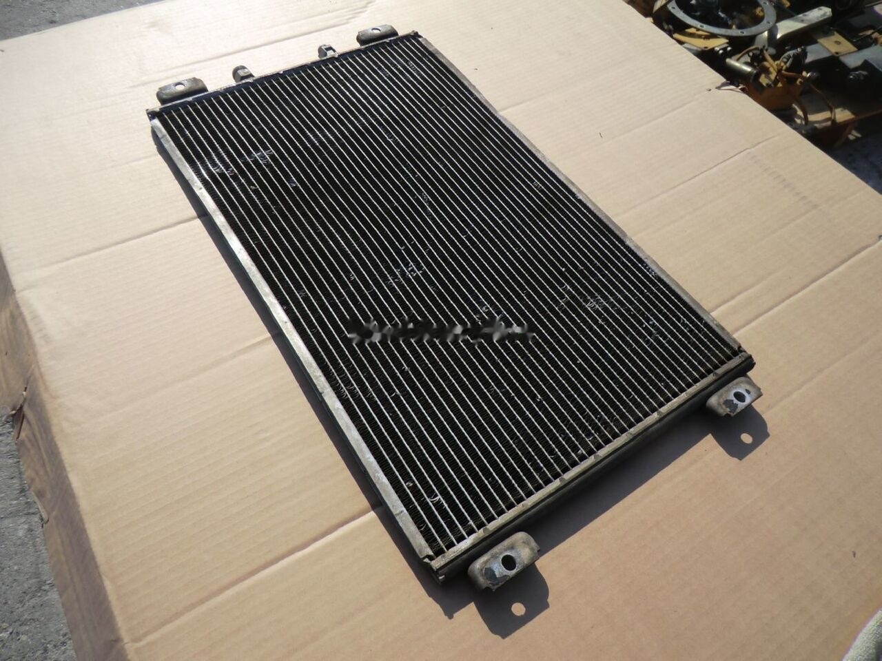 Caterpillar 319C NL KGL00643 - Condenser for Excavator: picture 5 Caterpillar 319C NL KGL00643 - Condenser for Excavator: picture 5