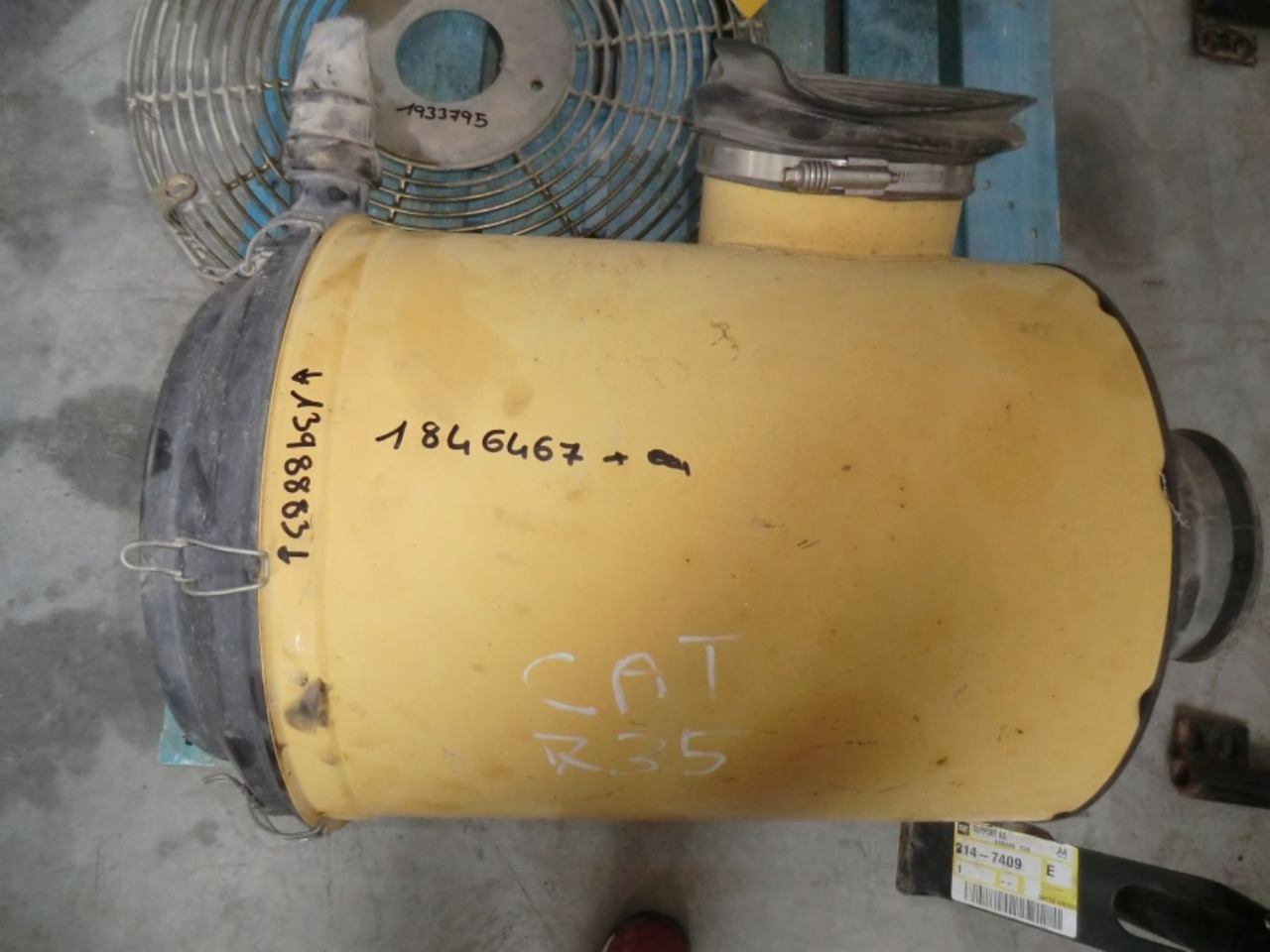 Caterpillar 735 Contenitore del filtro dell aria completo - Air filter for Construction machinery: picture 2 Caterpillar 735 Contenitore del filtro dell aria completo - Air filter for Construction machinery: picture 2