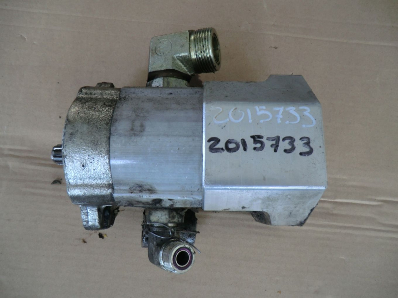 Caterpillar 735 POMPA - Hydraulic pump for Construction machinery: picture 1 Caterpillar 735 POMPA - Hydraulic pump for Construction machinery: picture 1