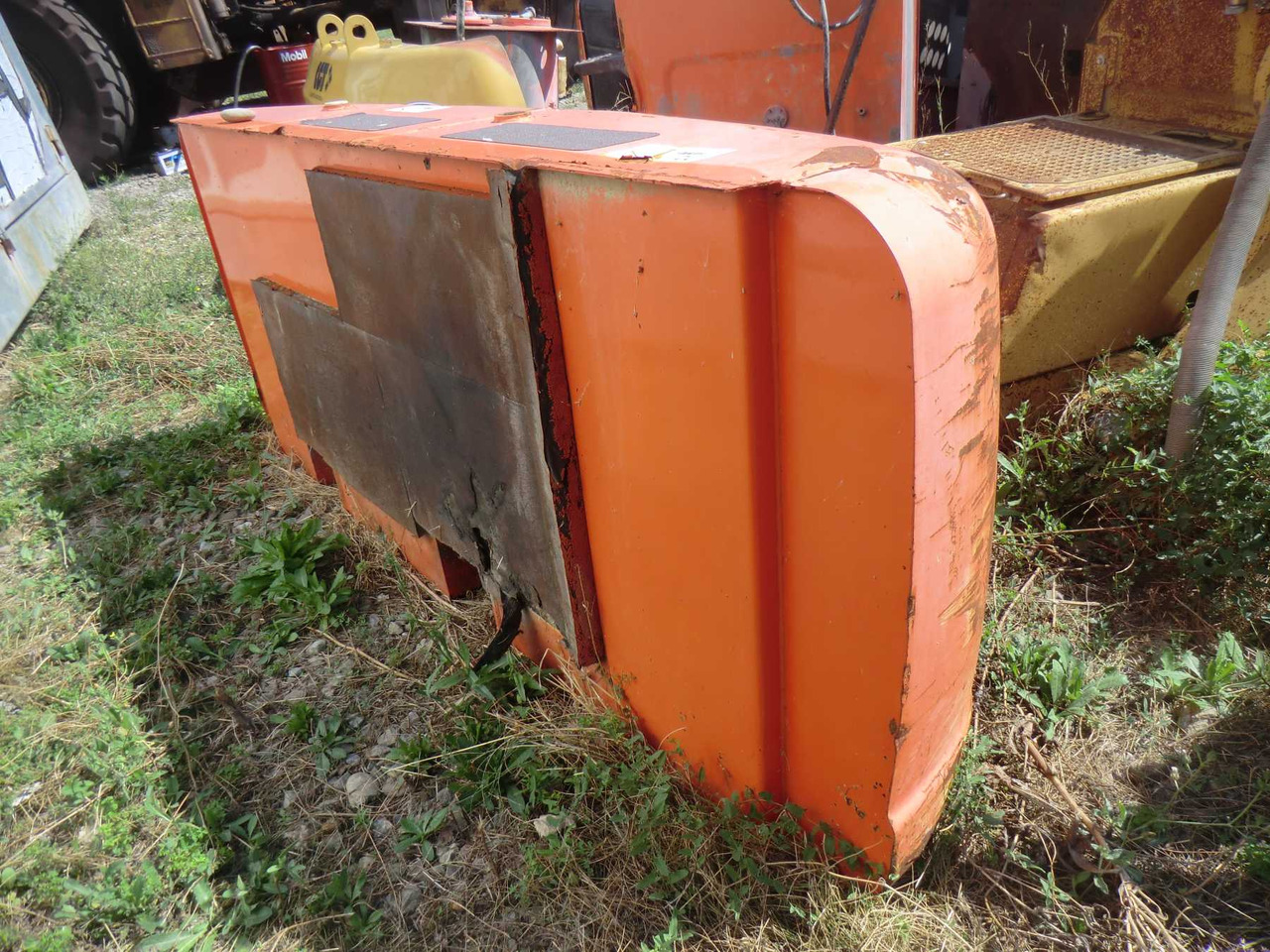 HITACHI ZX240 BAS CONTRAPPESO - Counterweight for Construction machinery: picture 3 HITACHI ZX240 BAS CONTRAPPESO - Counterweight for Construction machinery: picture 3