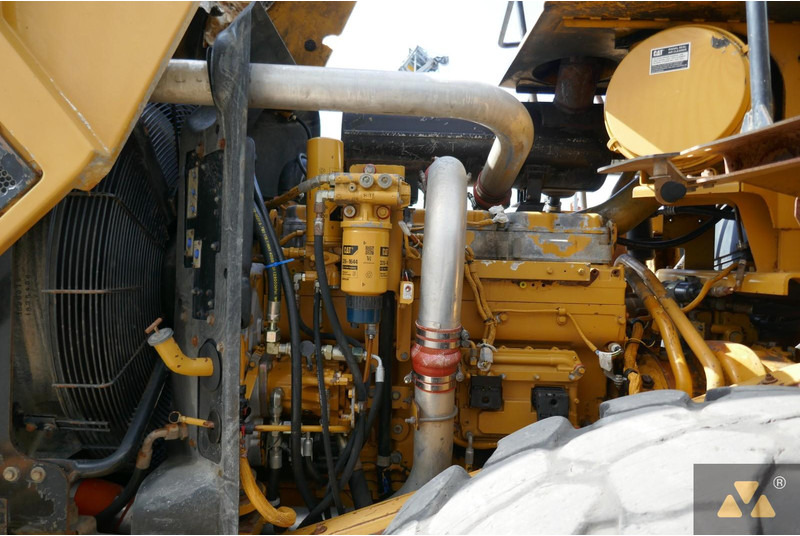 Lease a Caterpillar 966G Series II Caterpillar 966G Series II: picture 20
