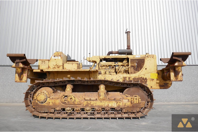 Caterpillar D8K Pipe carrier - Pipe layer: picture 2 Caterpillar D8K Pipe carrier - Pipe layer: picture 2