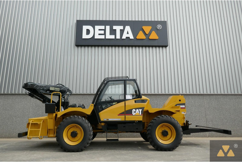 Caterpillar TH360B Welding Tractor - Construction machinery: picture 1 Caterpillar TH360B Welding Tractor - Construction machinery: picture 1