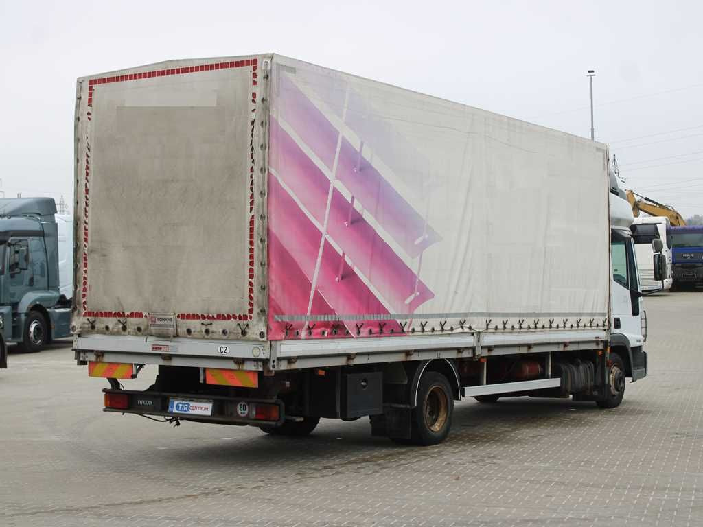 Iveco EUROCARGO ML 75 E 15, EURO 3, SLEEPING CABIN - Curtainsider truck: picture 3 Iveco EUROCARGO ML 75 E 15, EURO 3, SLEEPING CABIN - Curtainsider truck: picture 3