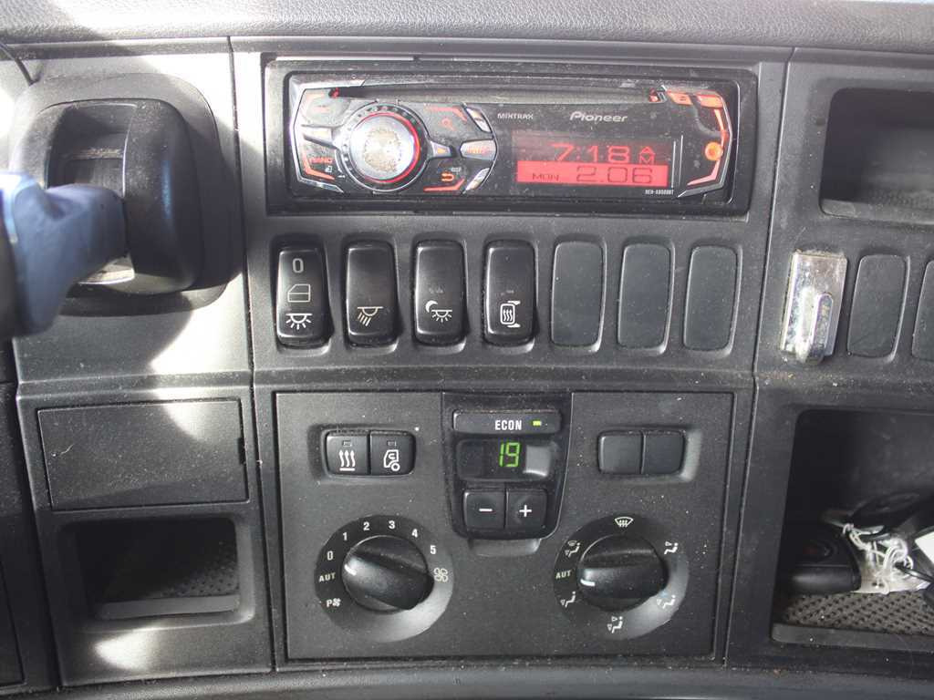 Tractor unit Scania R490, RETARDER, EURO 6: picture 9