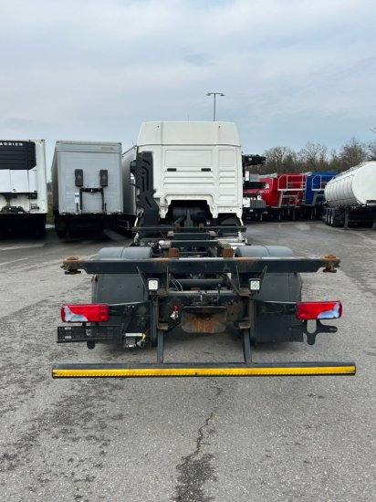 MAN TGX 18.460 XLX, 4x2, Euro 6, Standklima - Container transporter/ Swap body truck: picture 5 MAN TGX 18.460 XLX, 4x2, Euro 6, Standklima - Container transporter/ Swap body truck: picture 5