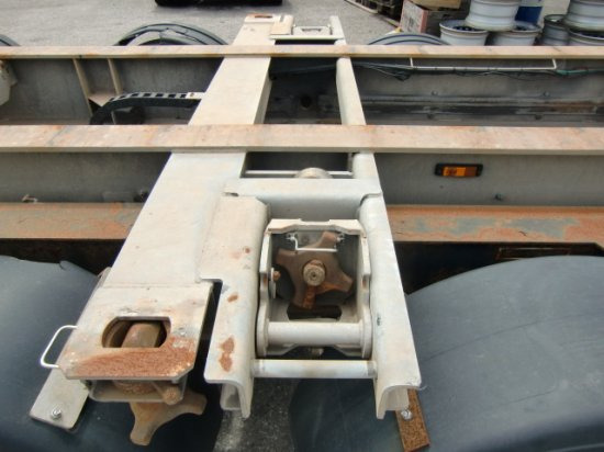 Container transporter/ Swap body semi-trailer Schmitz Containerchassi 3-achsig SCF 24G45 Slider: picture 13