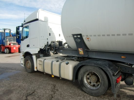 Mercedes-Benz Actros 1840, MP4 - Tractor unit: picture 5 Mercedes-Benz Actros 1840, MP4 - Tractor unit: picture 5