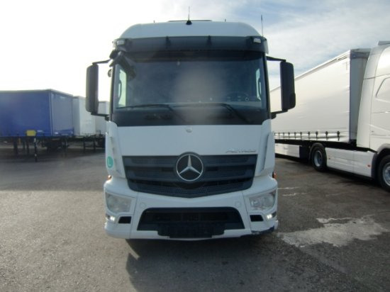 Mercedes-Benz Actros 1840, MP4 - Tractor unit: picture 2 Mercedes-Benz Actros 1840, MP4 - Tractor unit: picture 2